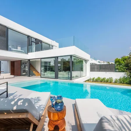 Apartmán Extravagant 5 Bdrm Golfer's With Private Pool Estepona