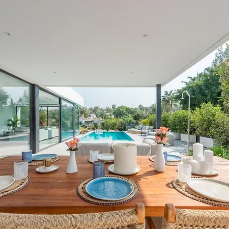 Extravagant 5 Bdrm Golfer's With Private Pool Apartment Estepona